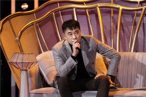 今日头条何冰完整版,何冰完整版背后的故事与真相